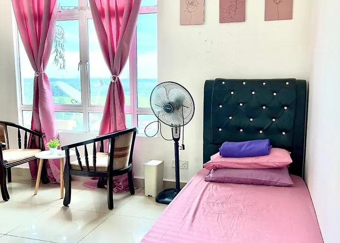 Private Studio Viana Court Service Apartment 5